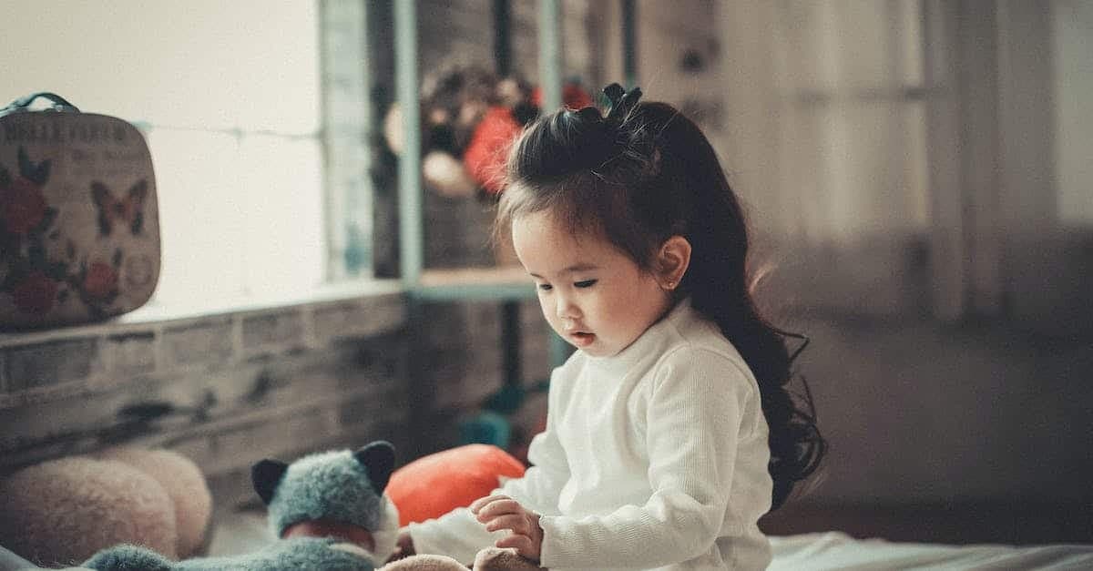 Pourquoi bébé crie dans son sommeil ?