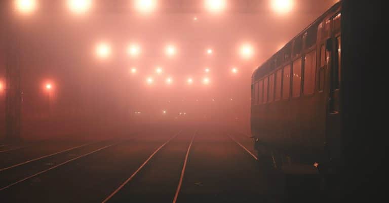 Photos gratuites de brouillard, entraîner, illuminé Boys in Bristol Photography